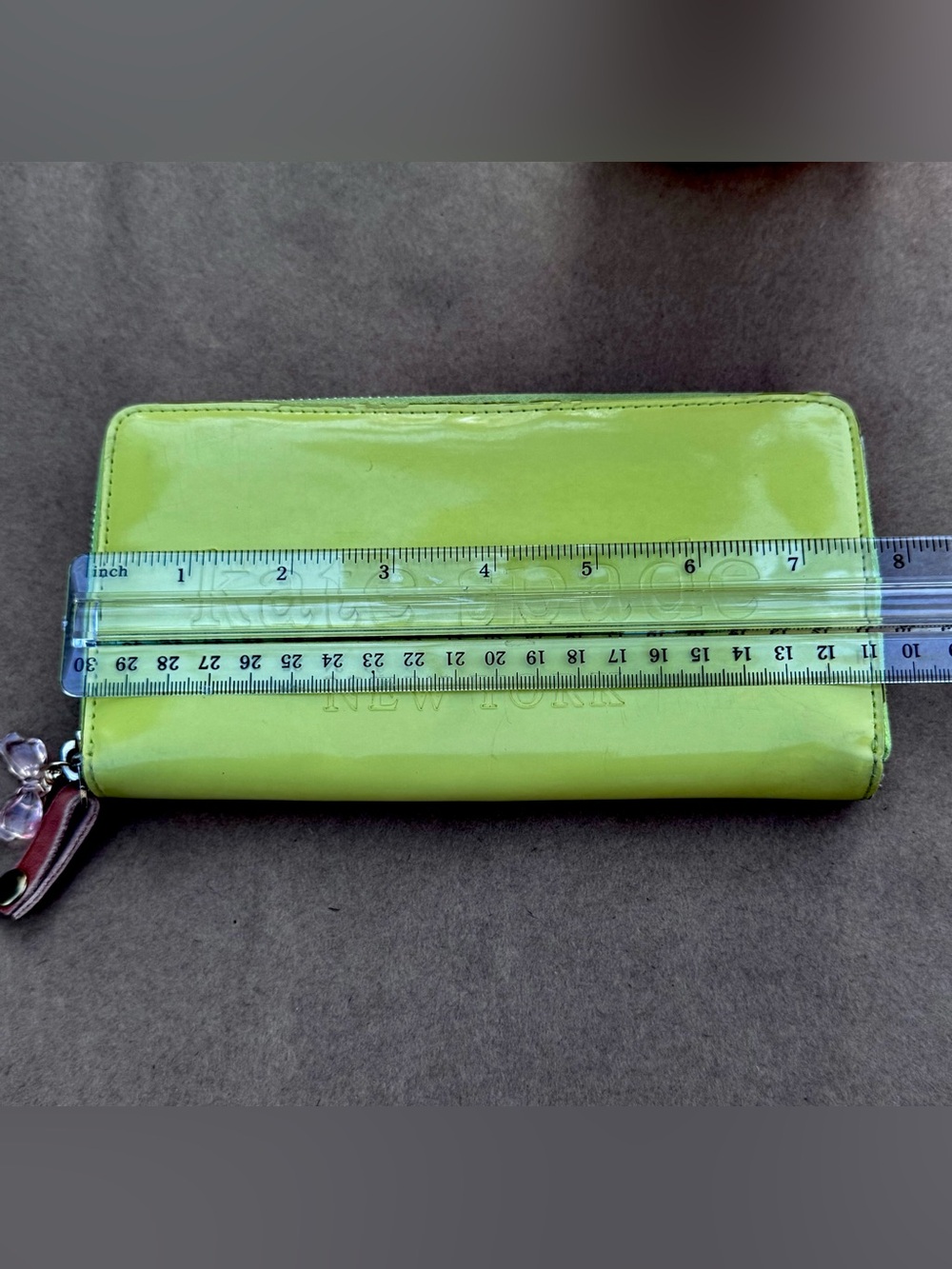 Kate Spade Chartreuse Wallet - Picture 3 of 8
